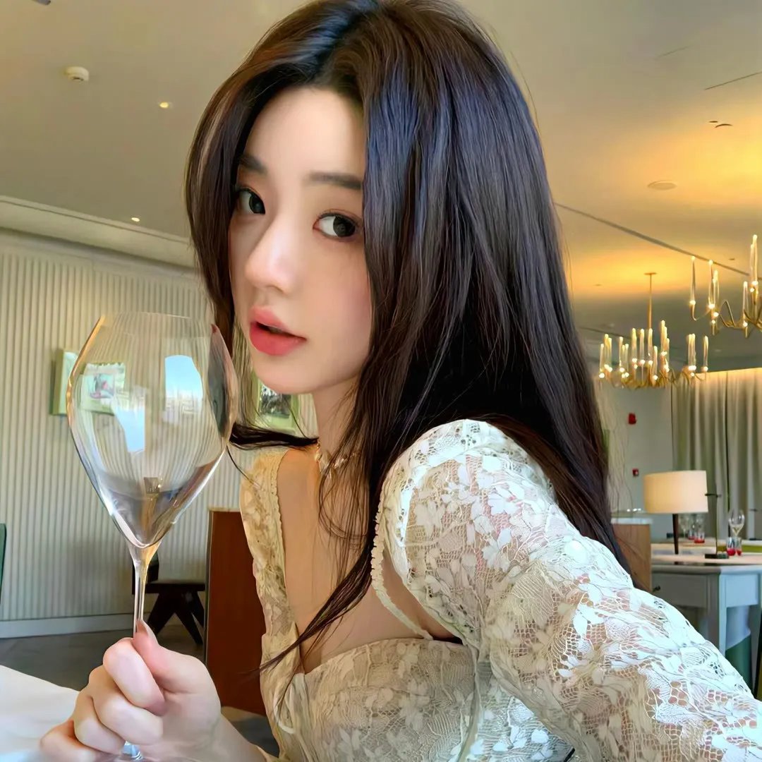 捡了个霸总回家卖椰子